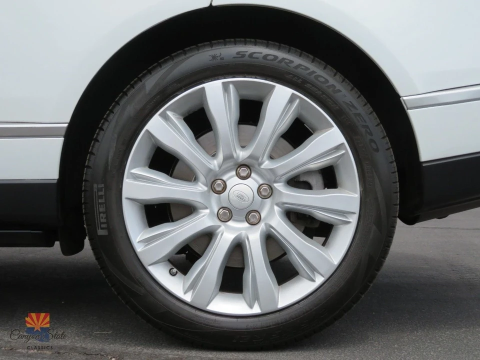 2014 Land Rover Range Rover L405 - Image 23 of 31