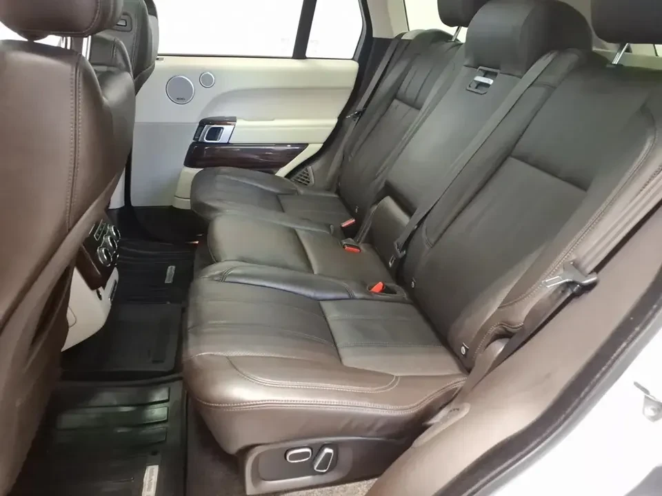 2014 Land Rover Range Rover L405 - Image 13 of 18