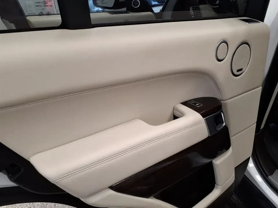 2014 Land Rover Range Rover L405 - Image 6 of 18