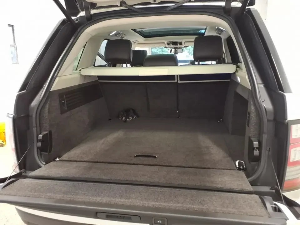 2014 Land Rover Range Rover L405 - Image 16 of 18