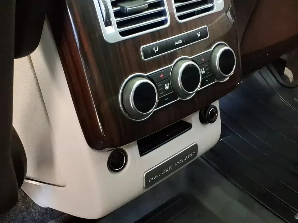 2014 Land Rover Range Rover L405 - Image 14 of 18