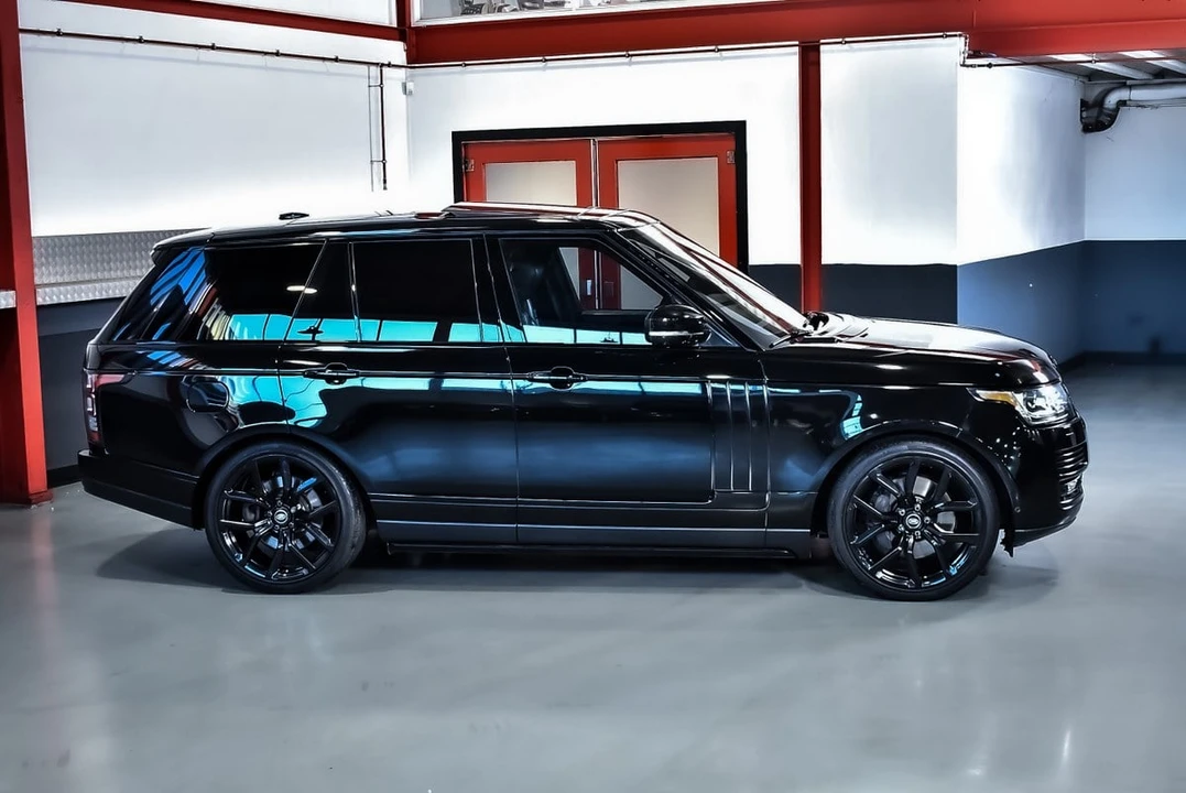 2014 Land Rover Range Rover L405 - Image 9 of 30