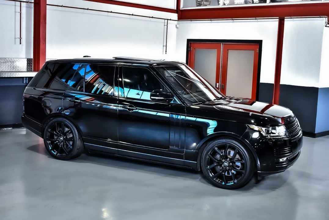 2014 Land Rover Range Rover L405 - Image 7 of 30