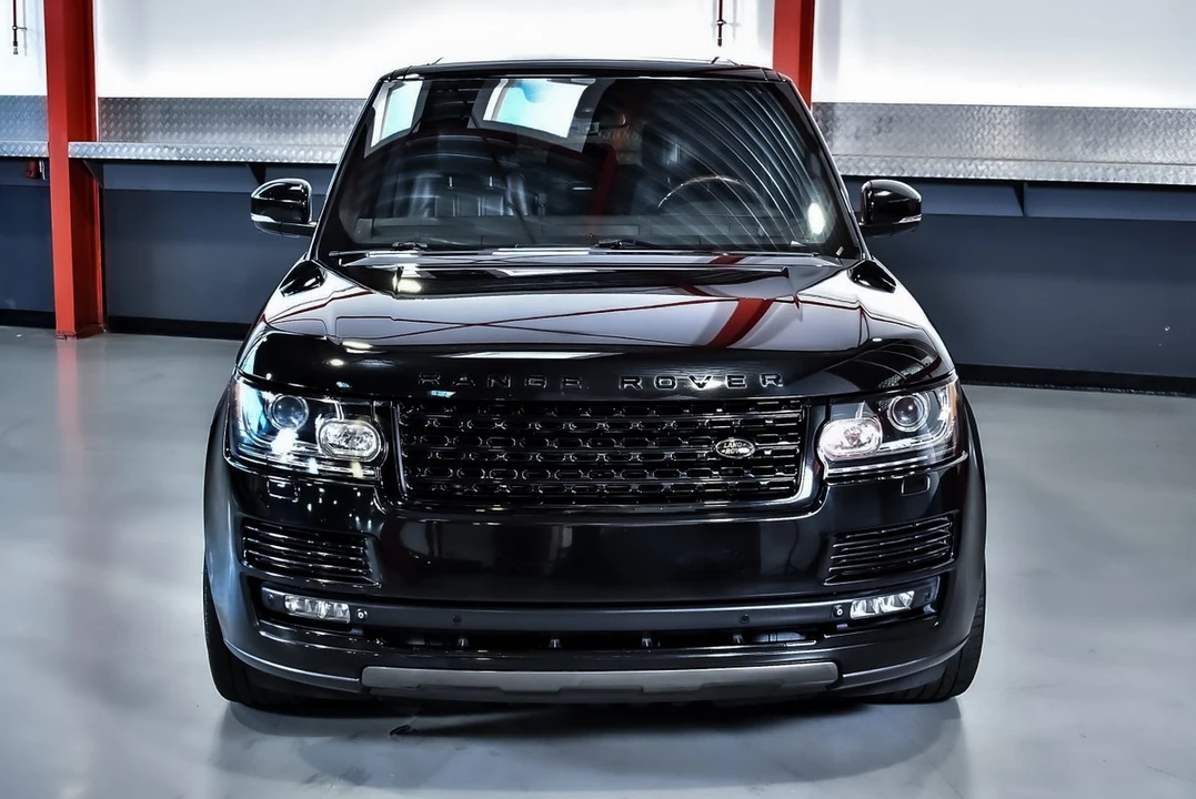 2014 Land Rover Range Rover L405 - Image 2 of 30