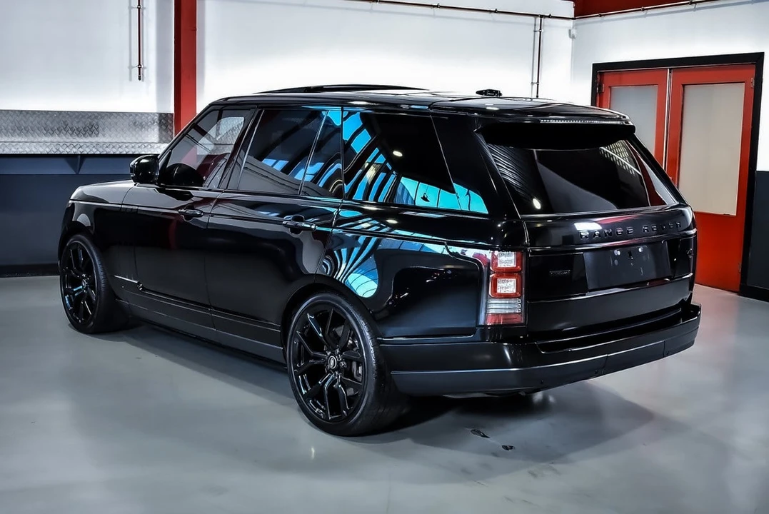 2014 Land Rover Range Rover L405 - Image 16 of 31