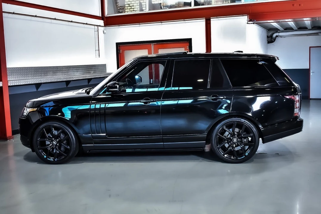 2014 Land Rover Range Rover L405 - Image 20 of 31