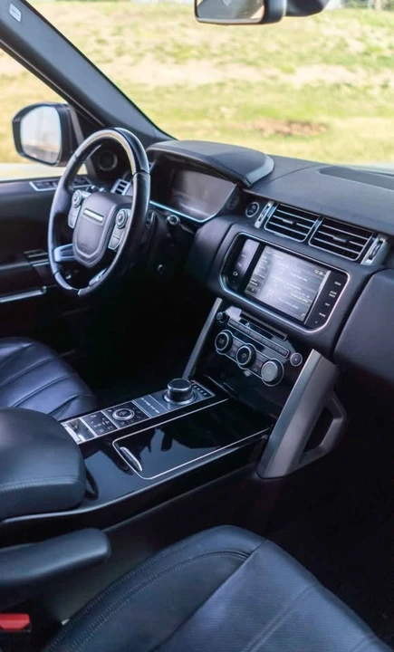 2014 Land Rover Range Rover L405 - Image 12 of 19