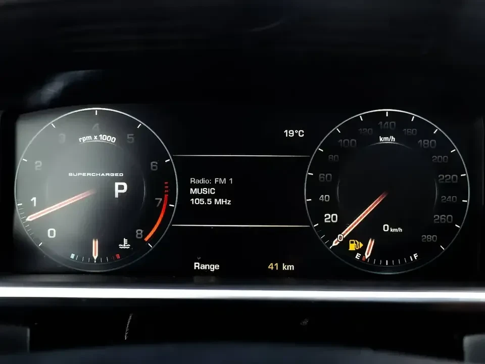 2014 Land Rover Range Rover L405 - Image 12 of 19