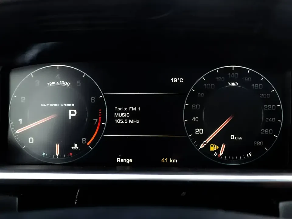 2014 Land Rover Range Rover L405 - Image 12 of 19