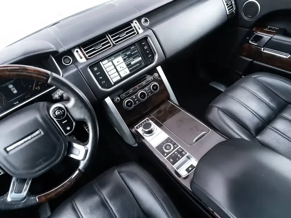 2014 Land Rover Range Rover L405 - Image 10 of 19