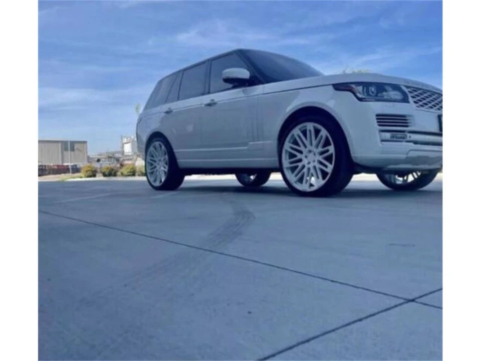 2014 Land Rover Range Rover L405 - Image 7 of 30
