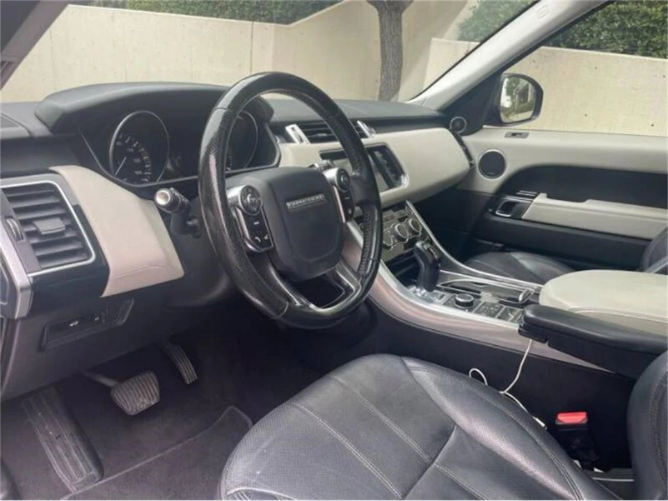 2014 Land Rover Range Rover L405 - Image 25 of 29