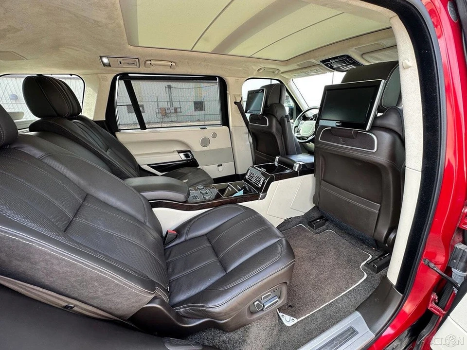 2014 Land Rover Range Rover L405 - Image 16 of 21