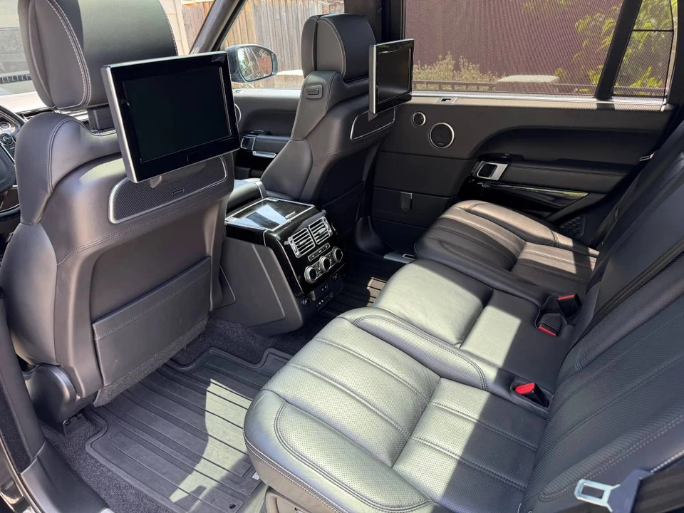 2014 Land Rover Range Rover L405 - Image 10 of 23