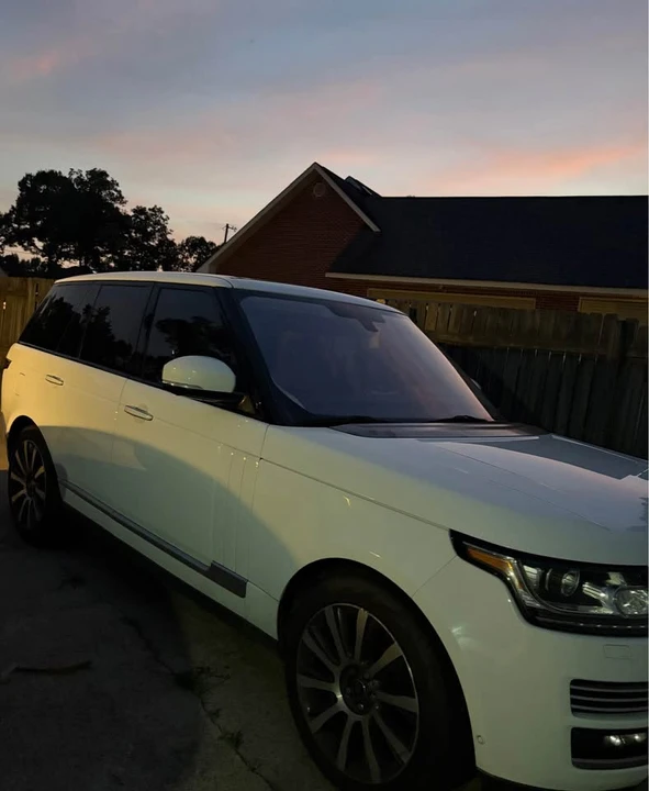 2014 Land Rover Range Rover L405 - Image 2 of 3