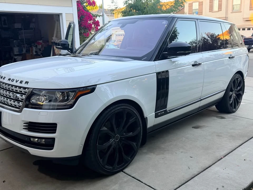 2014 Land Rover Range Rover L405 - Image 2 of 19