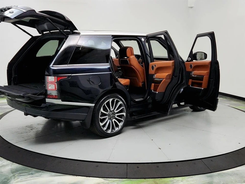2014 Land Rover Range Rover L405 - Image 11 of 12