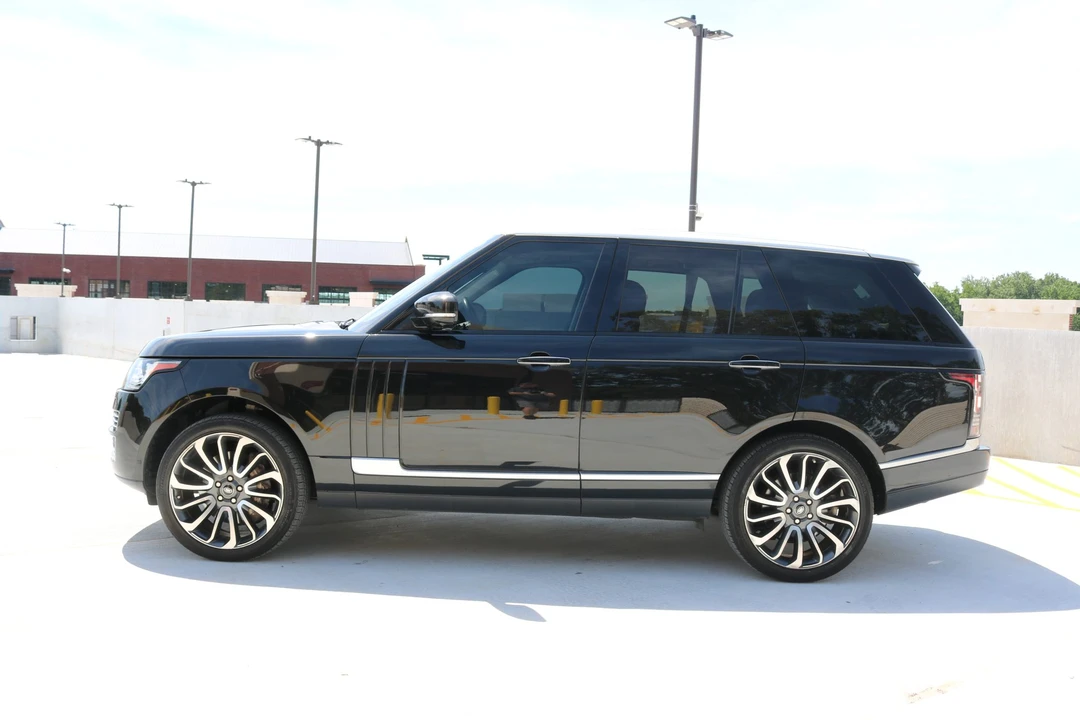 2014 Land Rover Range Rover L405 - Image 6 of 31