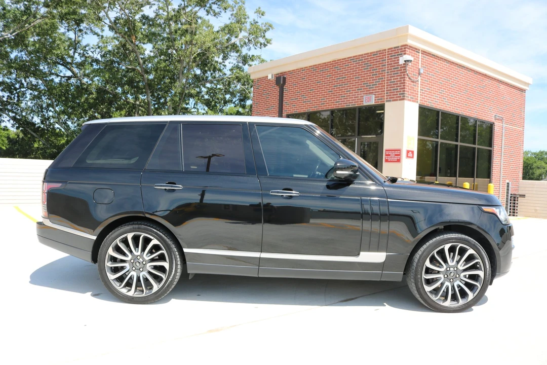 2014 Land Rover Range Rover L405 - Image 16 of 31