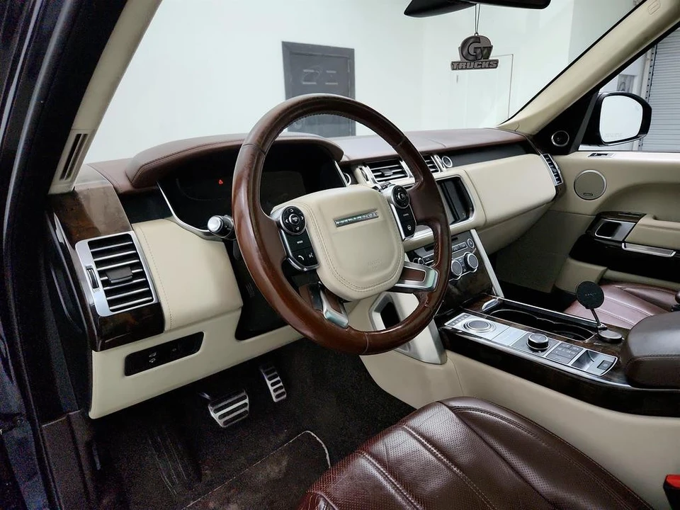2014 Land Rover Range Rover L405 - Image 13 of 21