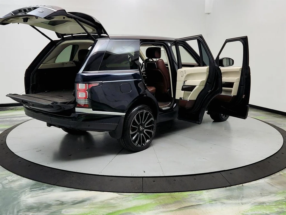 2014 Land Rover Range Rover L405 - Image 11 of 12