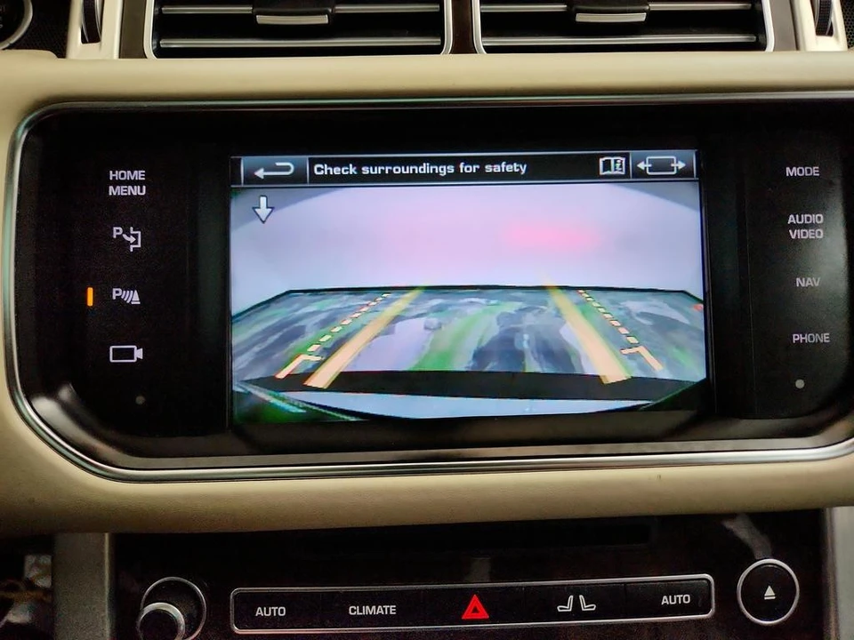 2014 Land Rover Range Rover L405 - Image 20 of 21