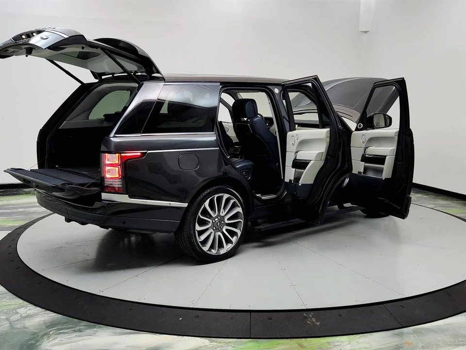 2014 Land Rover Range Rover L405 - Image 11 of 12
