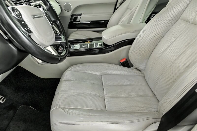 2014 Land Rover Range Rover L405 - Image 16 of 31