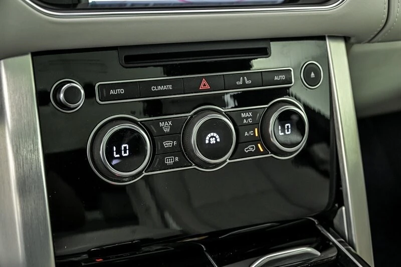2014 Land Rover Range Rover L405 - Image 31 of 31