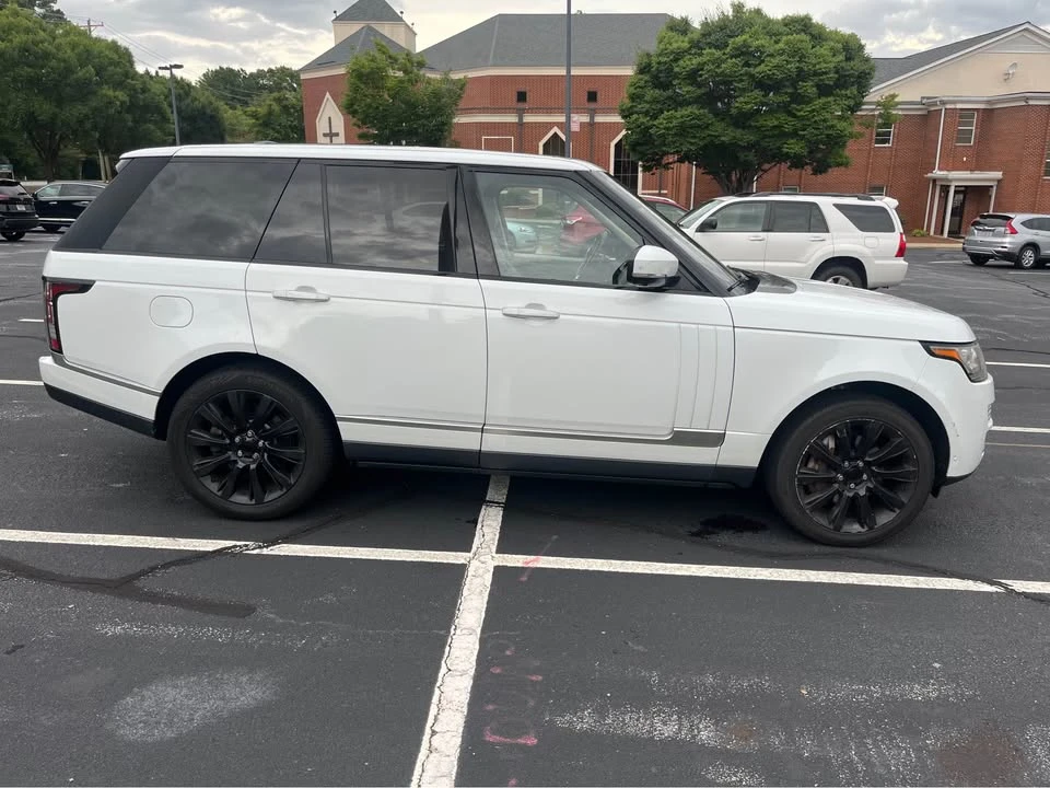 2014 Land Rover Range Rover L405 - Image 2 of 10
