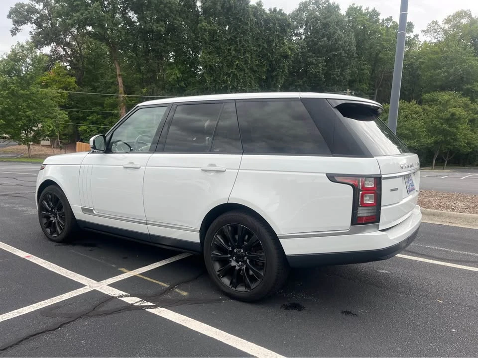 2014 Land Rover Range Rover L405 - Image 4 of 10