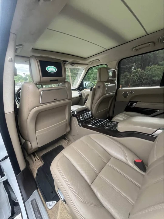 2014 Land Rover Range Rover L405 - Image 11 of 14