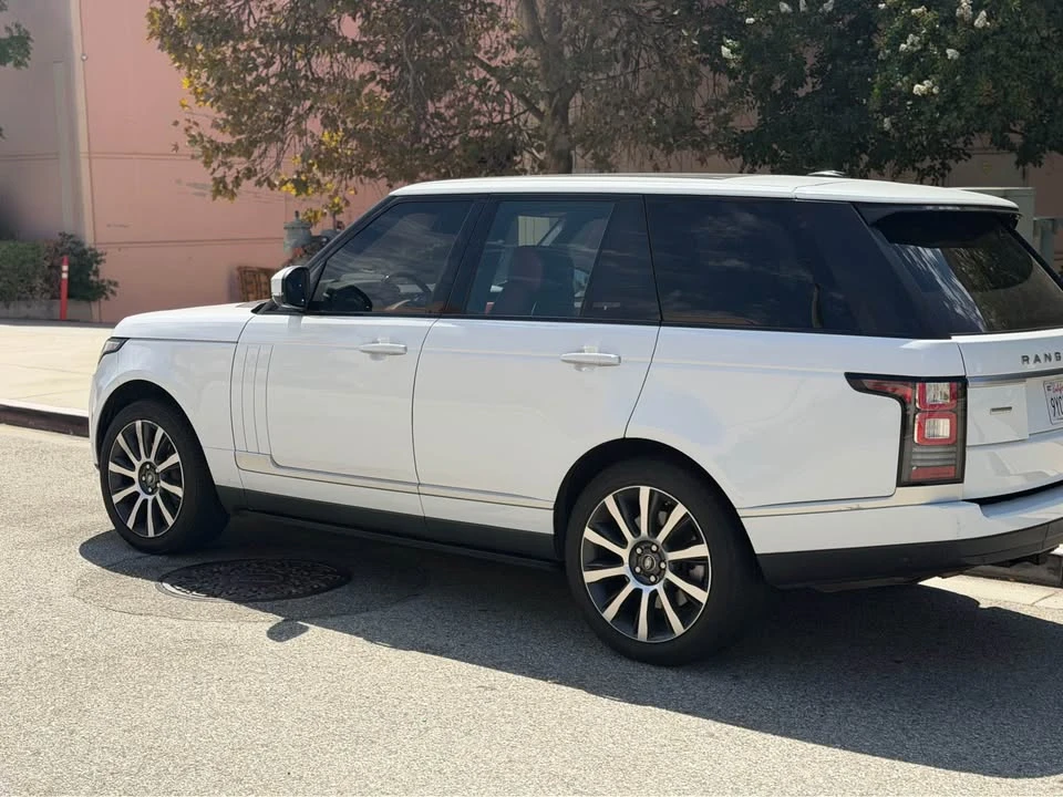 2014 Land Rover Range Rover L405 - Image 7 of 15