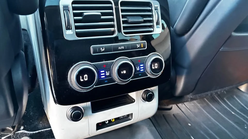 2014 Land Rover Range Rover L405 - Image 10 of 20