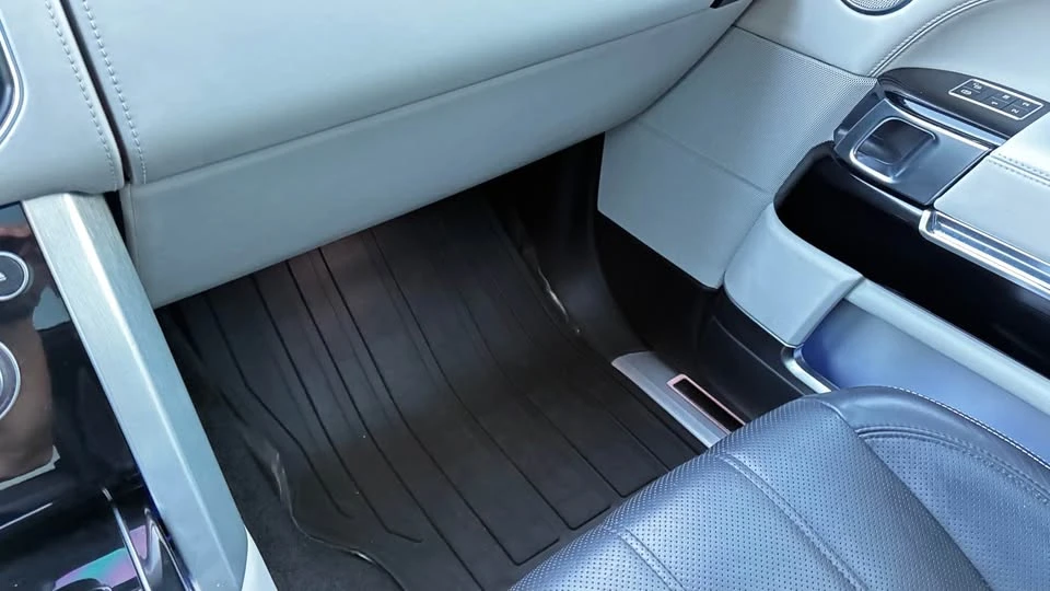 2014 Land Rover Range Rover L405 - Image 16 of 20