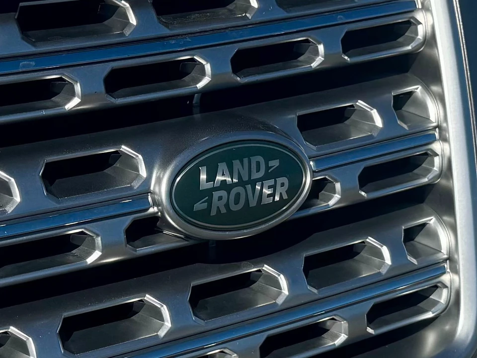 2014 Land Rover Range Rover L405 - Image 11 of 12