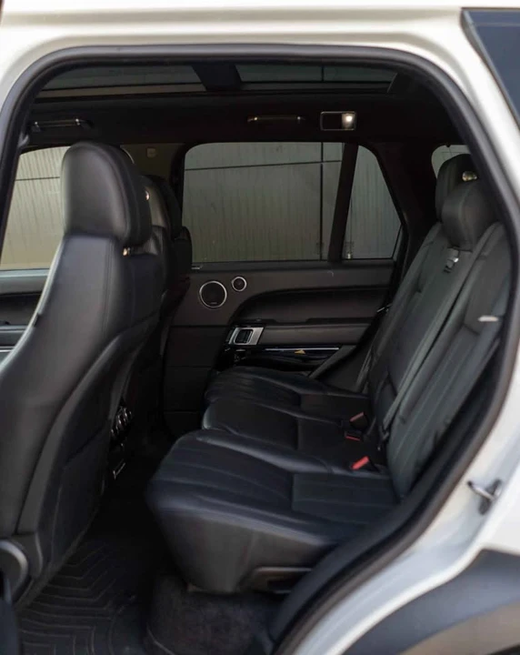 2014 Land Rover Range Rover L405 - Image 11 of 16
