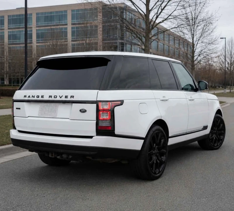 2014 Land Rover Range Rover L405 - Image 3 of 16