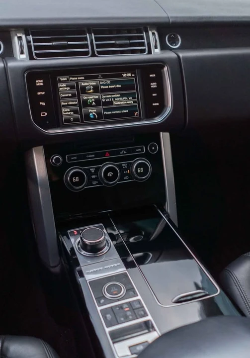 2014 Land Rover Range Rover L405 - Image 8 of 16