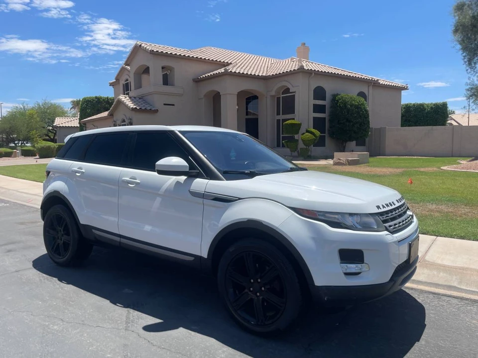2014 Land Rover Range Rover Evoque 1st Gen - Image 9 of 24