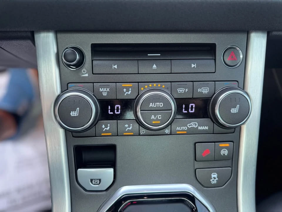 2014 Land Rover Range Rover Evoque 1st Gen - Image 11 of 20