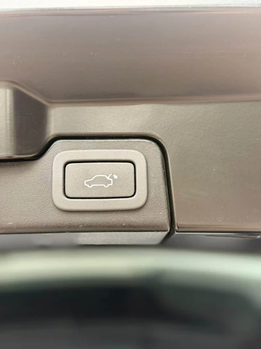 2014 Land Rover Range Rover Evoque 1st Gen - Image 5 of 10