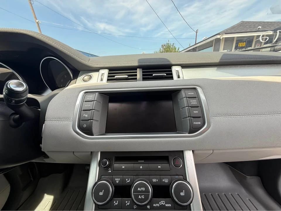 2014 Land Rover Range Rover Evoque 1st Gen - Image 17 of 20