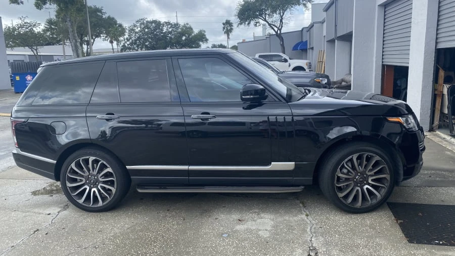 2014 Land Rover Range Rover L405 - Image 11 of 12