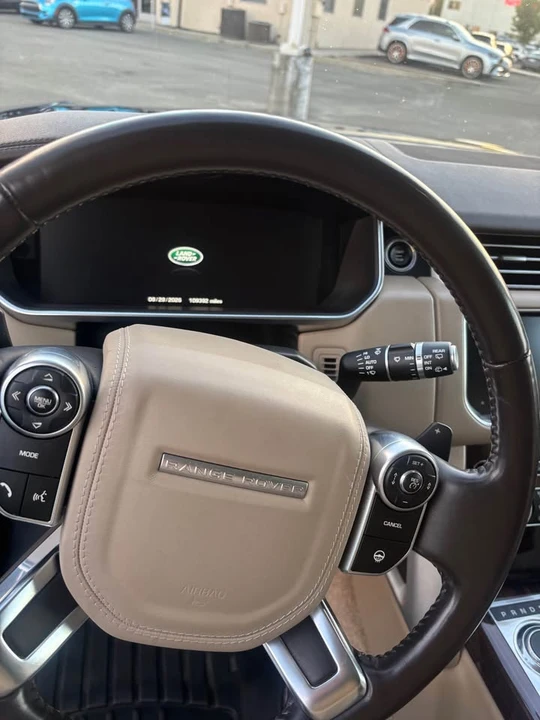 2014 Land Rover Range Rover L405 - Image 12 of 15