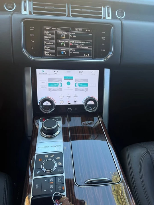2014 Land Rover Range Rover L405 - Image 12 of 14