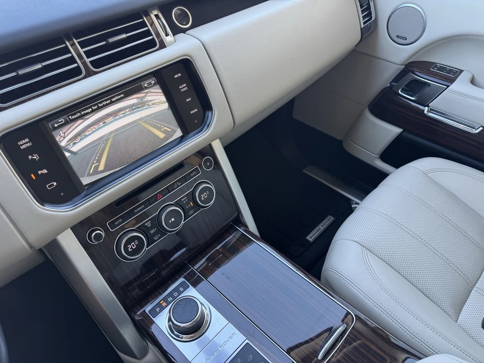 2014 Land Rover Range Rover L405 - Image 15 of 19