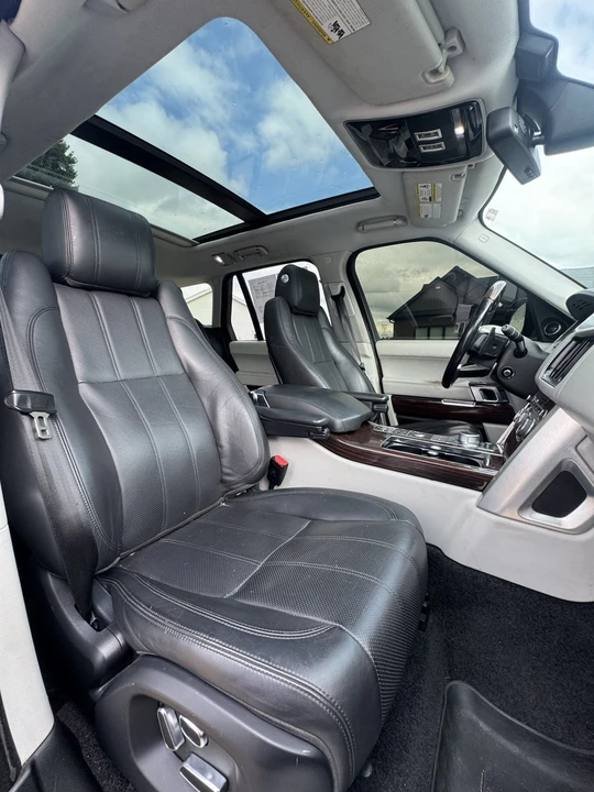 2014 Land Rover Range Rover L405 - Image 9 of 14