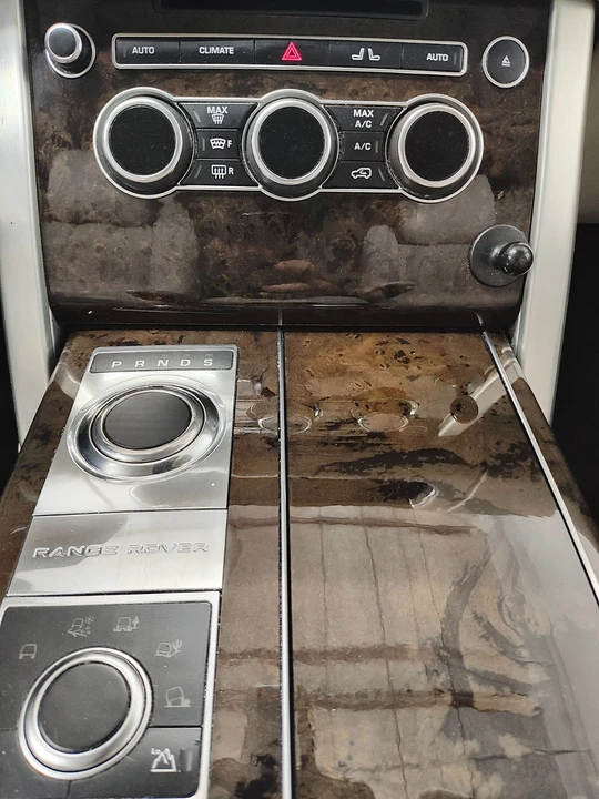 2014 Land Rover Range Rover L405 - Image 22 of 31