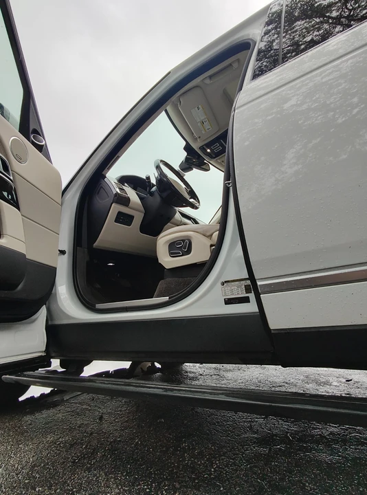2014 Land Rover Range Rover L405 - Image 11 of 31